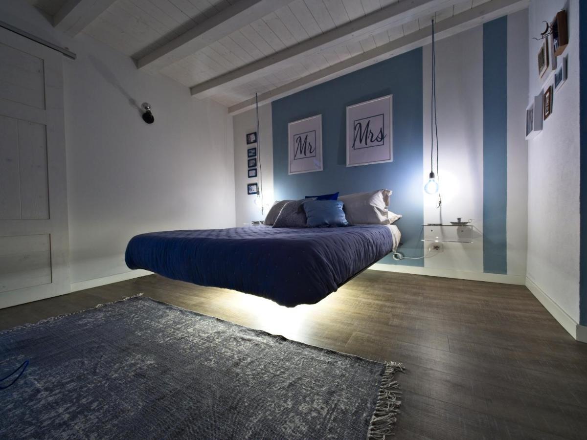 Light Blue Lake Aria Argegno Exterior photo